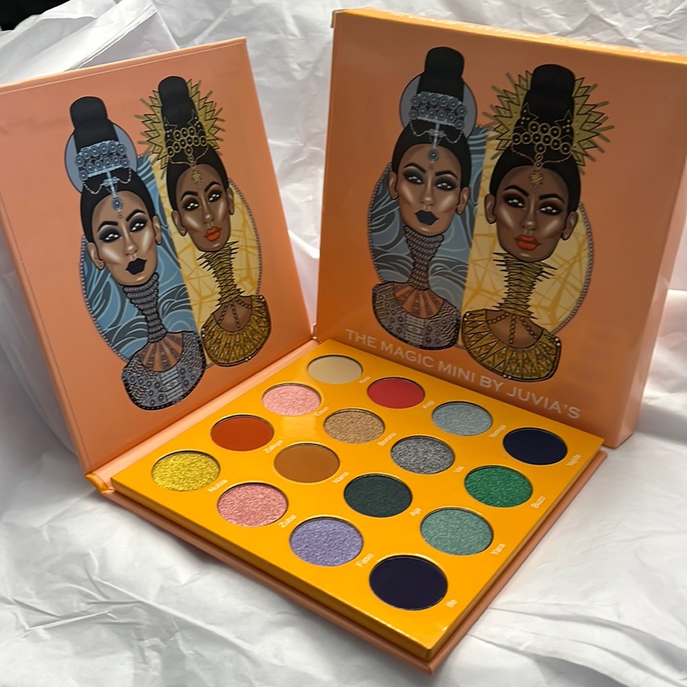 NIB The Magic mini pressed pigment/eyeshadow palette by Juvia's warm and cool
